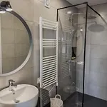 Nova En-suite Luxury, Private Pool, Sea View