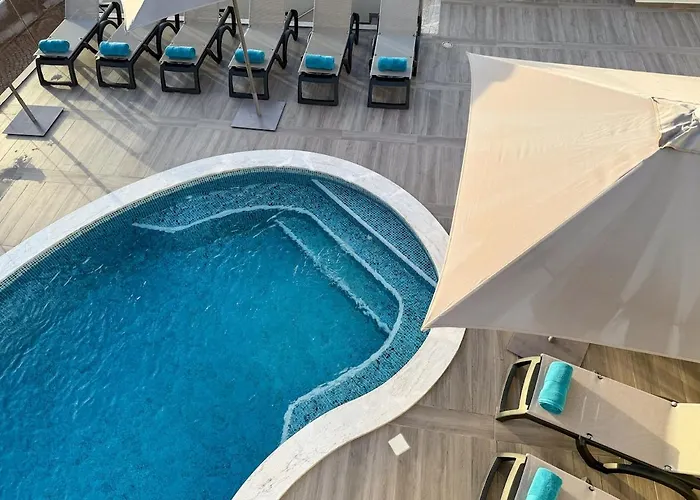 Villa Nova En-suite Luxury, Private Pool, Sea View