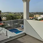 Nova En-suite Luxury, Private Pool, Sea View 阿尔布费拉