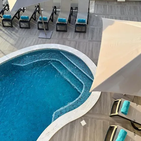 别墅 Nova En-suite Luxury, Private Pool, Sea View