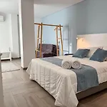 Nova En-suite Luxury, Private Pool, Sea View Вілла *